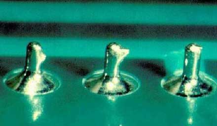 自動(dòng)焊錫機(jī)出現(xiàn)錫尖問(wèn)題如何解決提升？